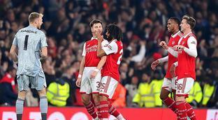 球送入网底 球送入网底